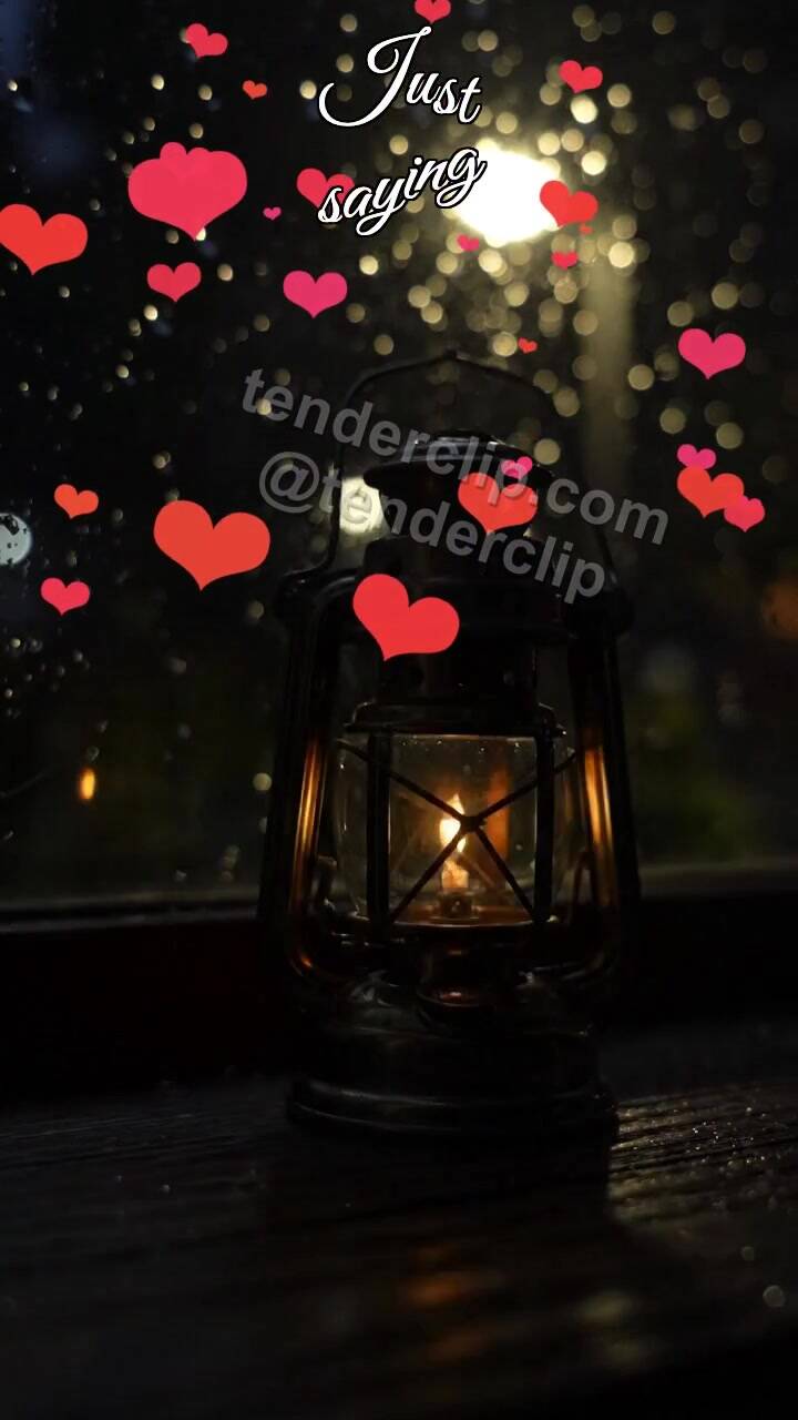 Just saying: lantern gives a wink