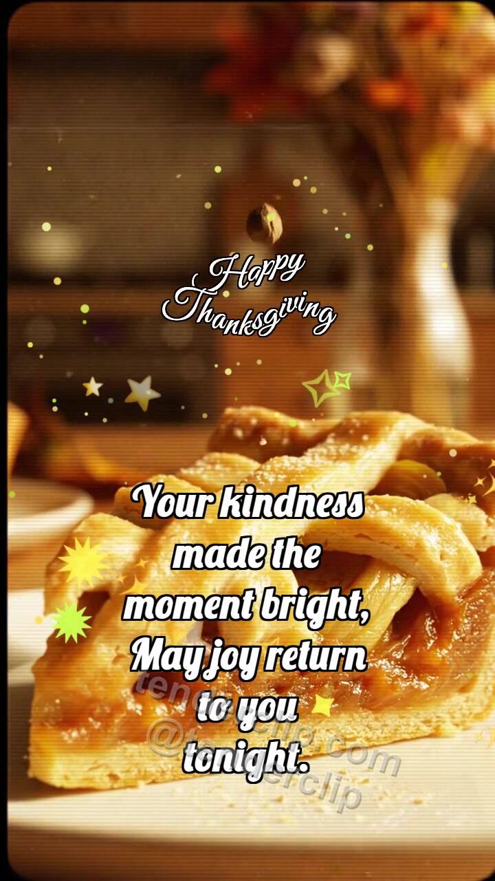 Animated greeting card about Happy Thanksgiving: Pear Pie Catches Nutmeg