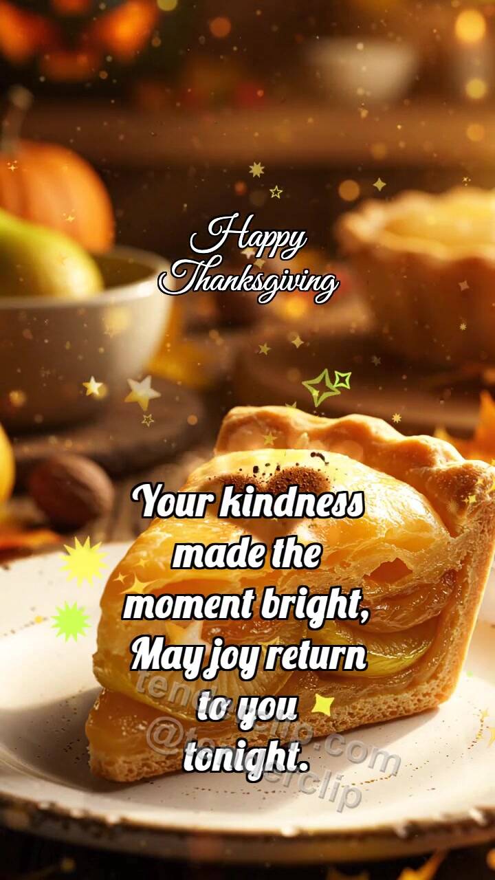 Animated greeting card about Happy Thanksgiving: Pear Pie Catches Nutmeg