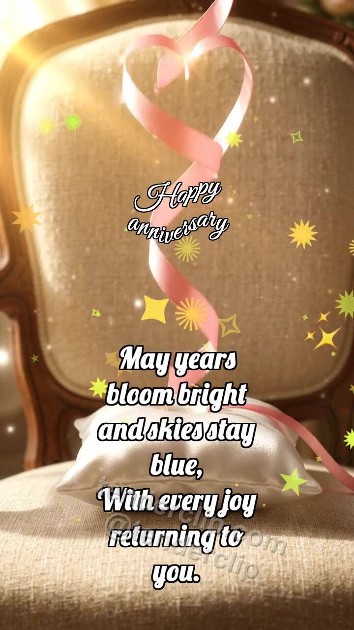 Animated greeting card about Happy anniversary: Ring Pillow Catches Dawn