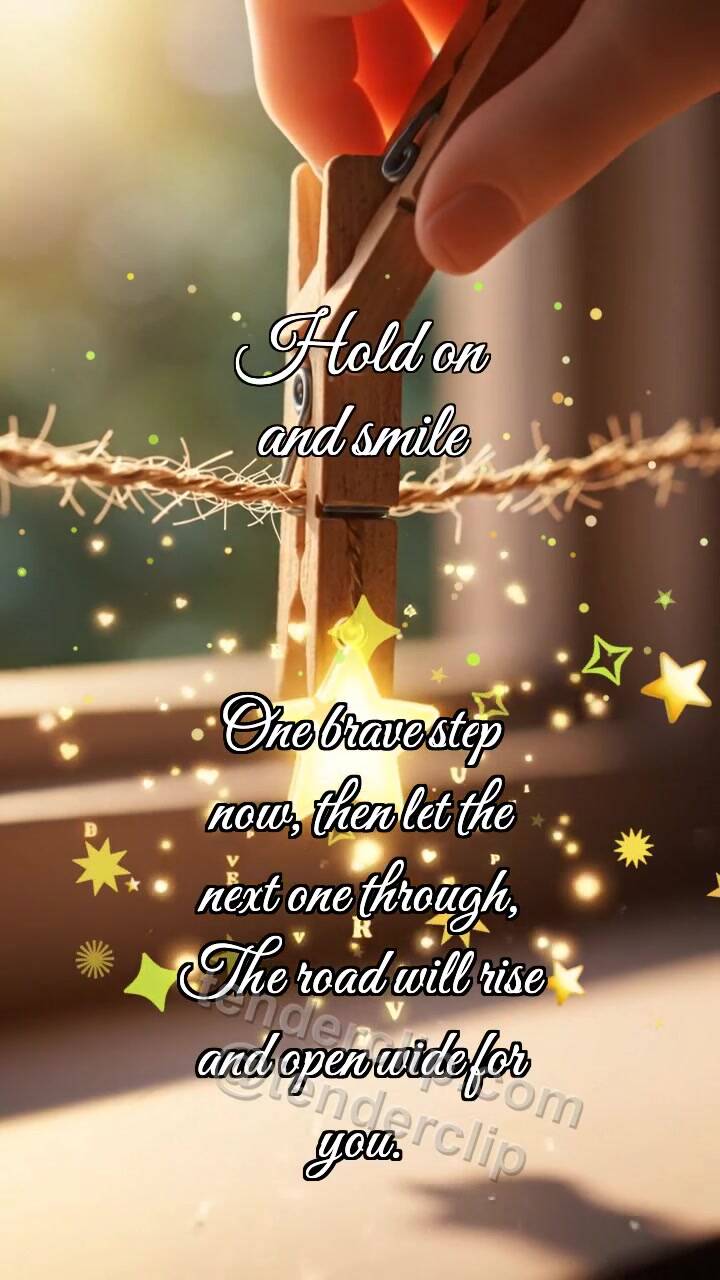 Animated greeting card about Hold on and smile: Clothespin Holds Star