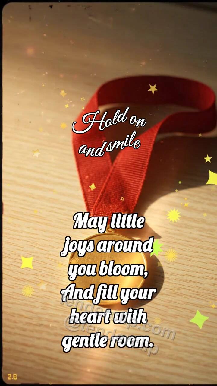 Animated greeting card about Hold on and smile: Medal Catches Sunbeam